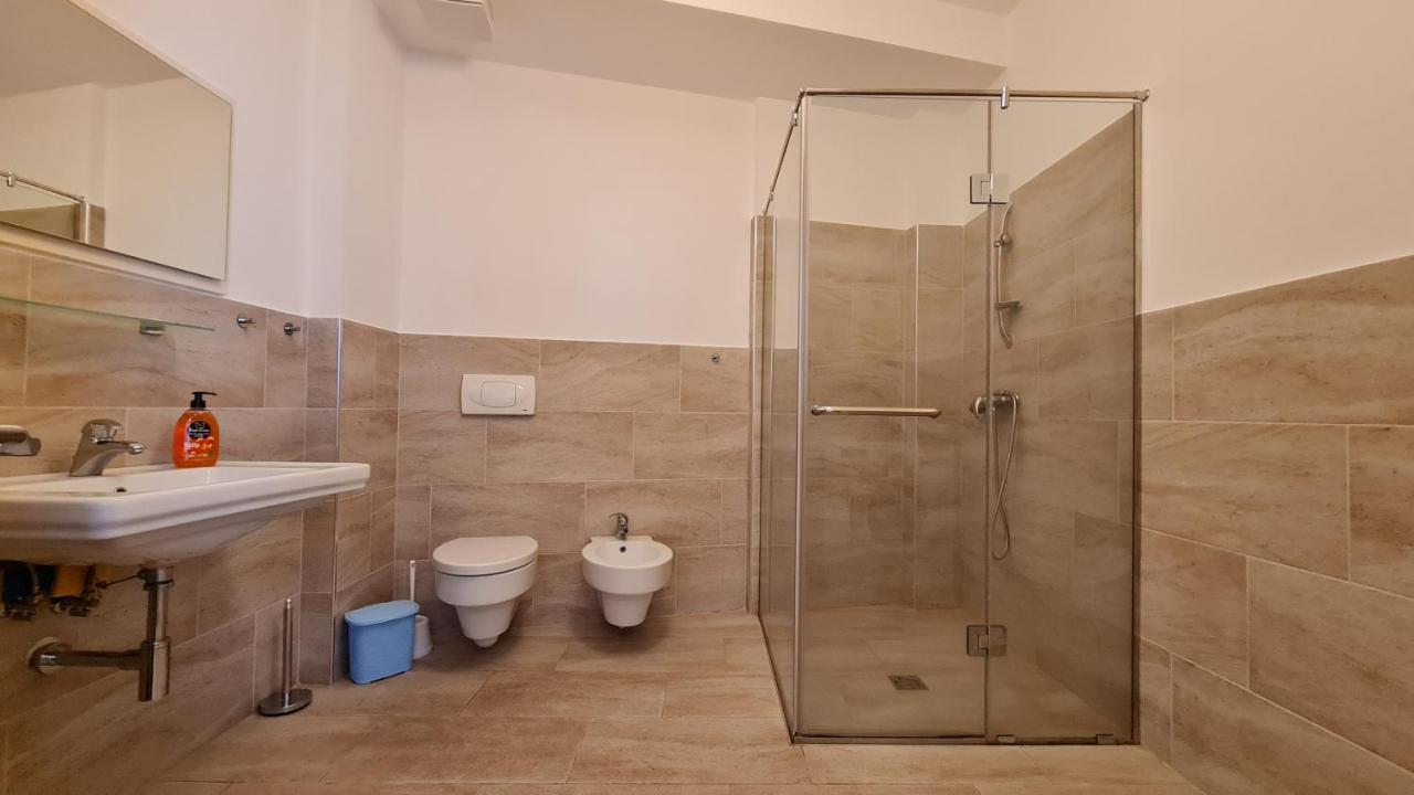 Sarande Barracuda View Apartment Eksteriør bilde